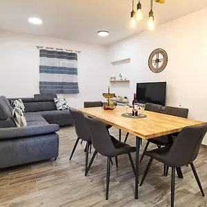 Nova Appartement Split