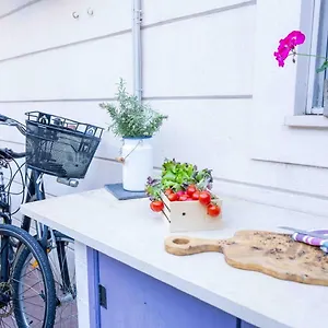With Terrace And Garden Next To Marjan Park - 2 Free Bikes Appartement Split